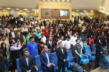 مراسم جشن فارغ التحصیلی دانشجویان دانشگاه علوم پزشکی کاشان برگزار شد