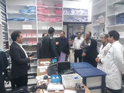 بازدید سرزده معاون درمان دانشگاه از بخش اورژانس بیمارستان شهید دکتر بهشتی 