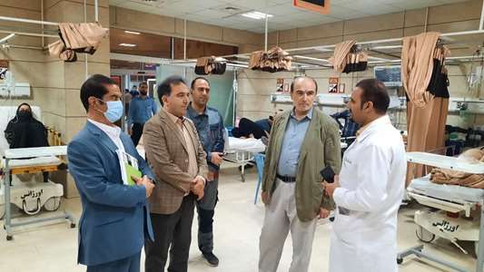 بازدید رئیس دانشگاه از مرکز آموزشی درمانی شهید دکتر بهشت 