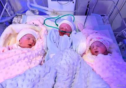 دومین زایمان سه قلو در سال جاری در بیمارستان شهید بهشتی کاشان 